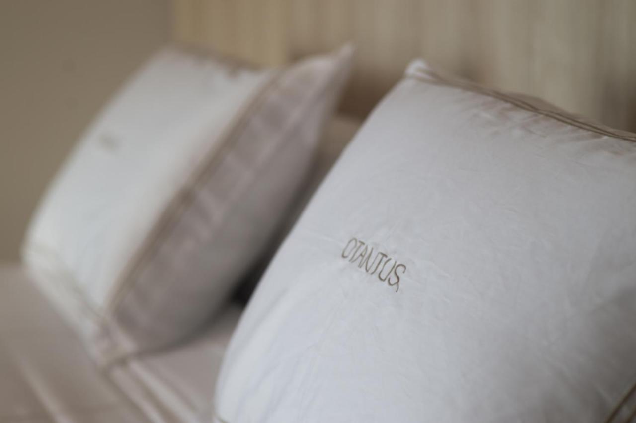 Otantus Hotel Мурос Екстериор снимка