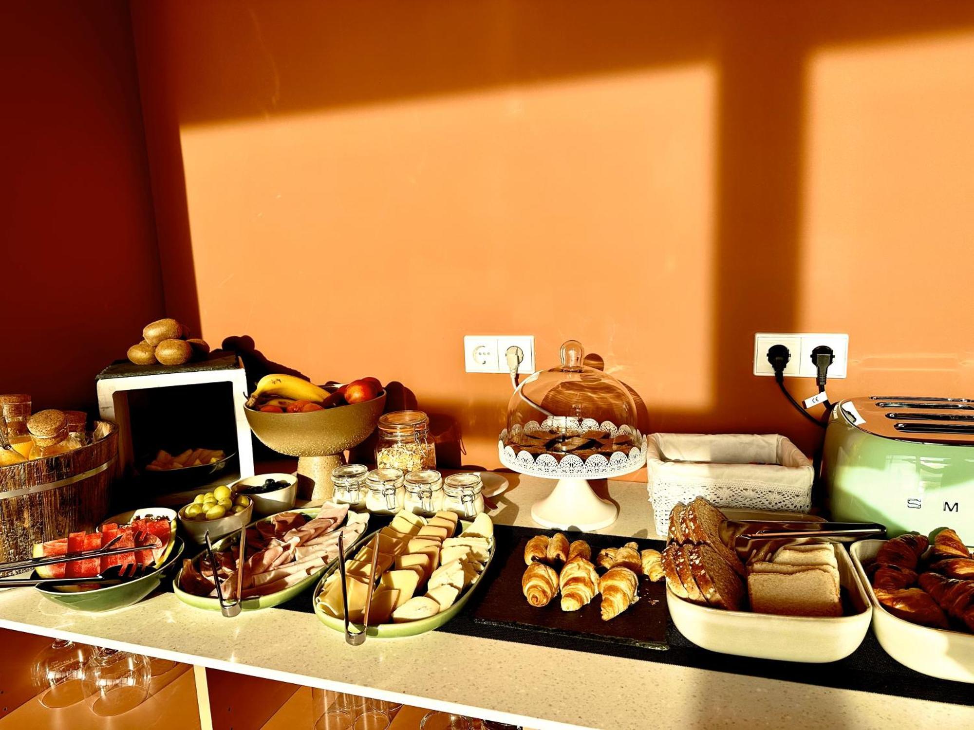 Otantus Hotel Мурос Екстериор снимка