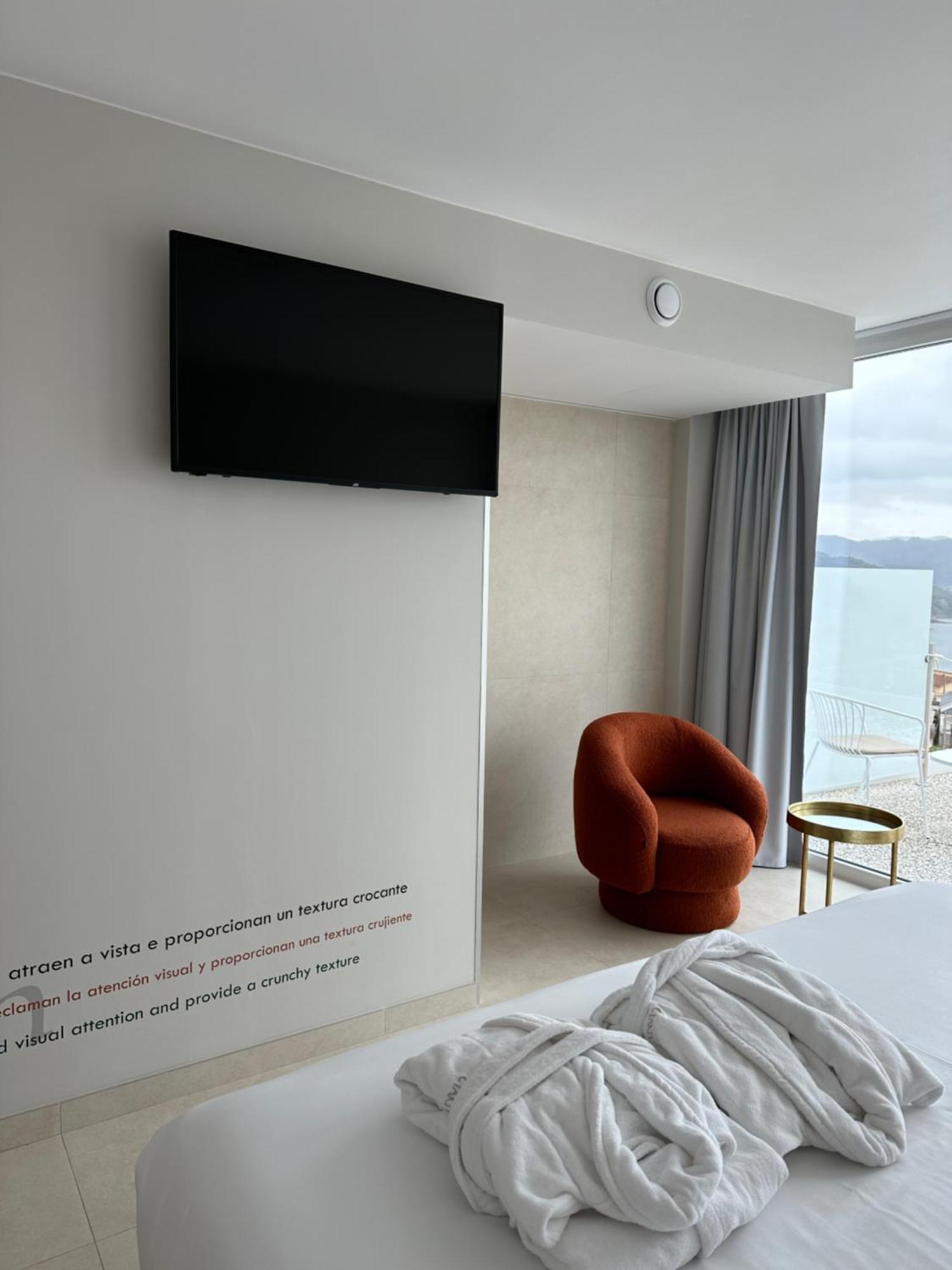 Otantus Hotel Мурос Екстериор снимка